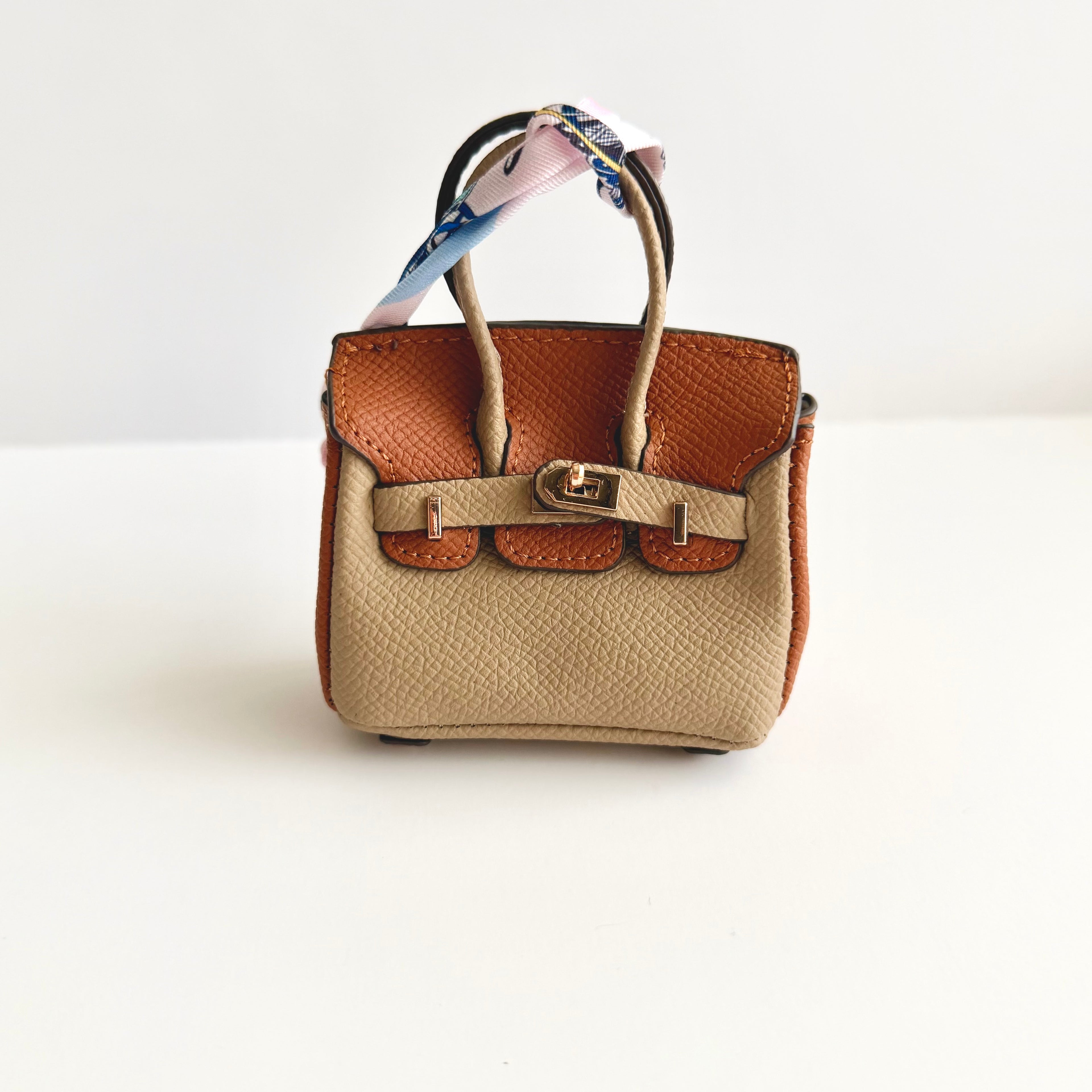 ✨ Two-Tone Mini Bag Keychain 👜