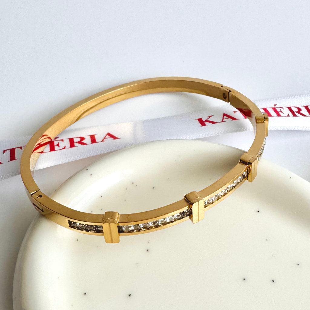 Anastasia 💛 18K Gold Plated Stainless Steel Bangle
