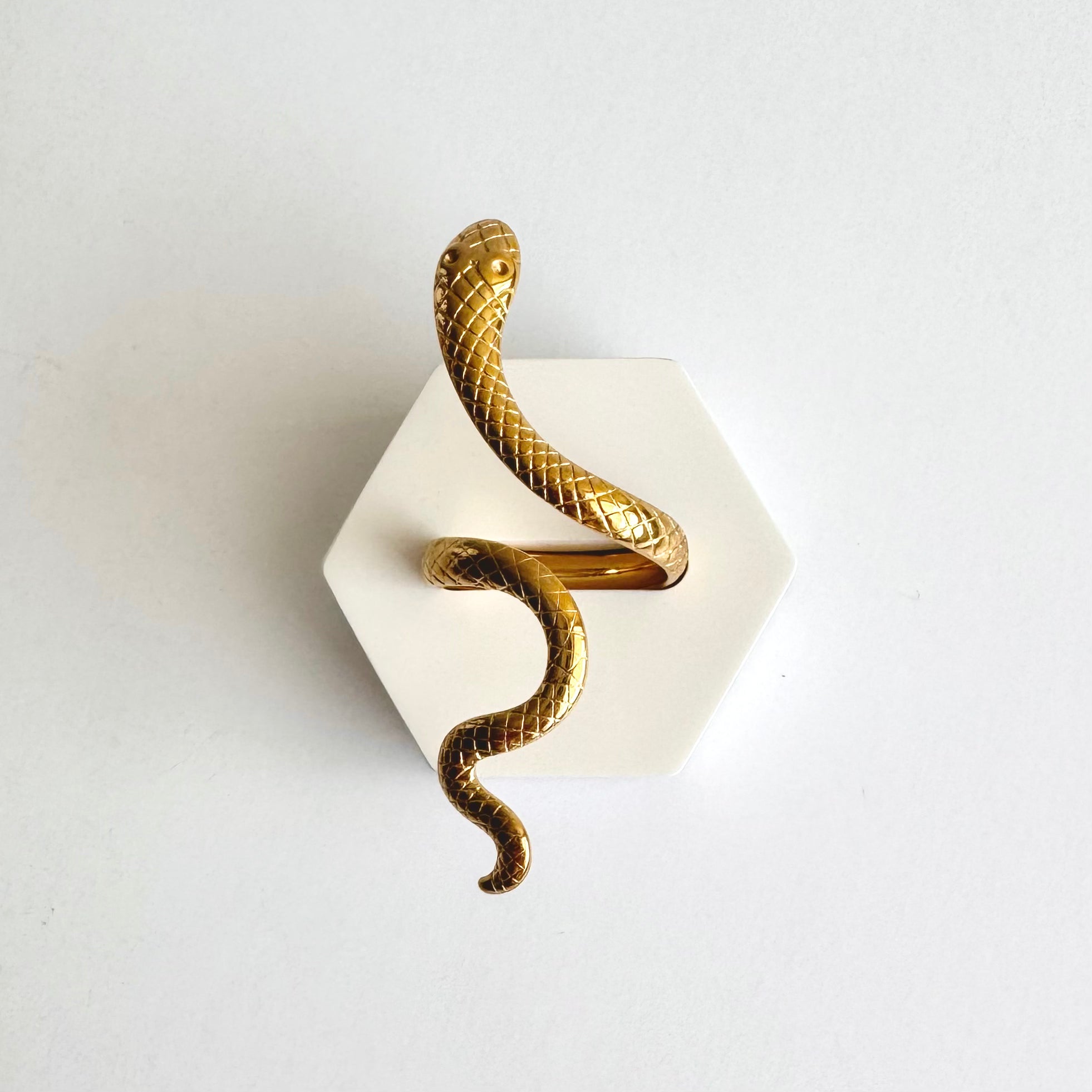 Lillian #1 – Adjustable Snake Ring 🐍✨