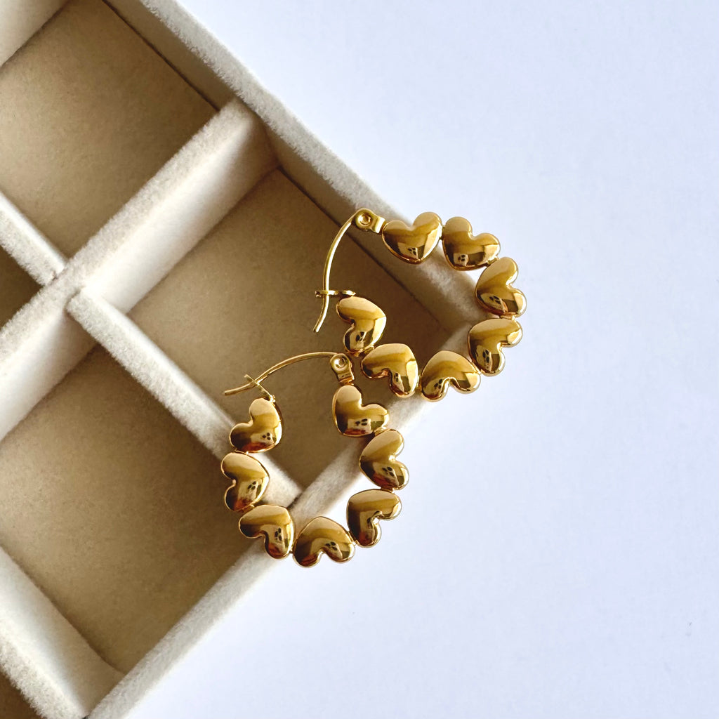 Emily – Golden Heart Hoop Earrings 💖✨