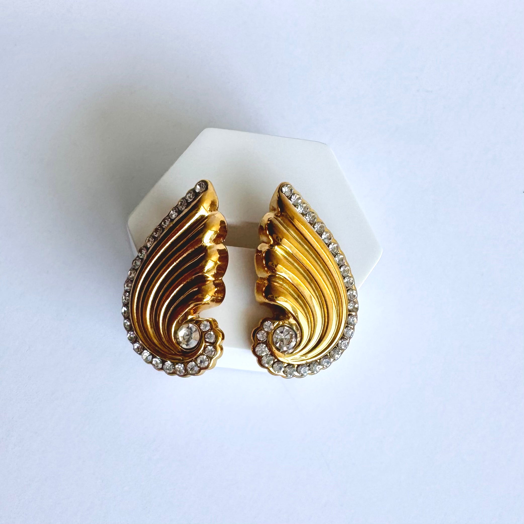 Aurelia – Crystal Wing 18K Gold Plated Earrings ✨💎