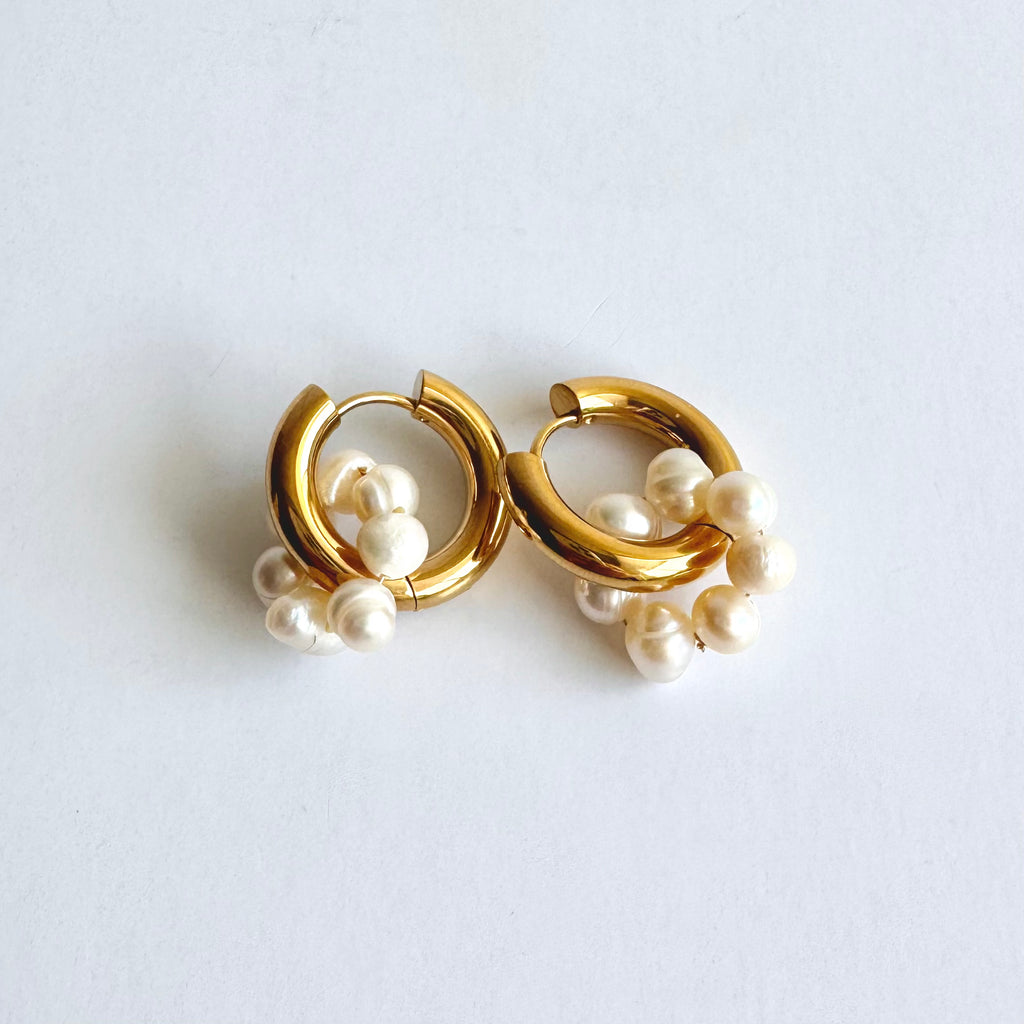 Christina – Golden Pearl Hoop Earrings 🤍✨