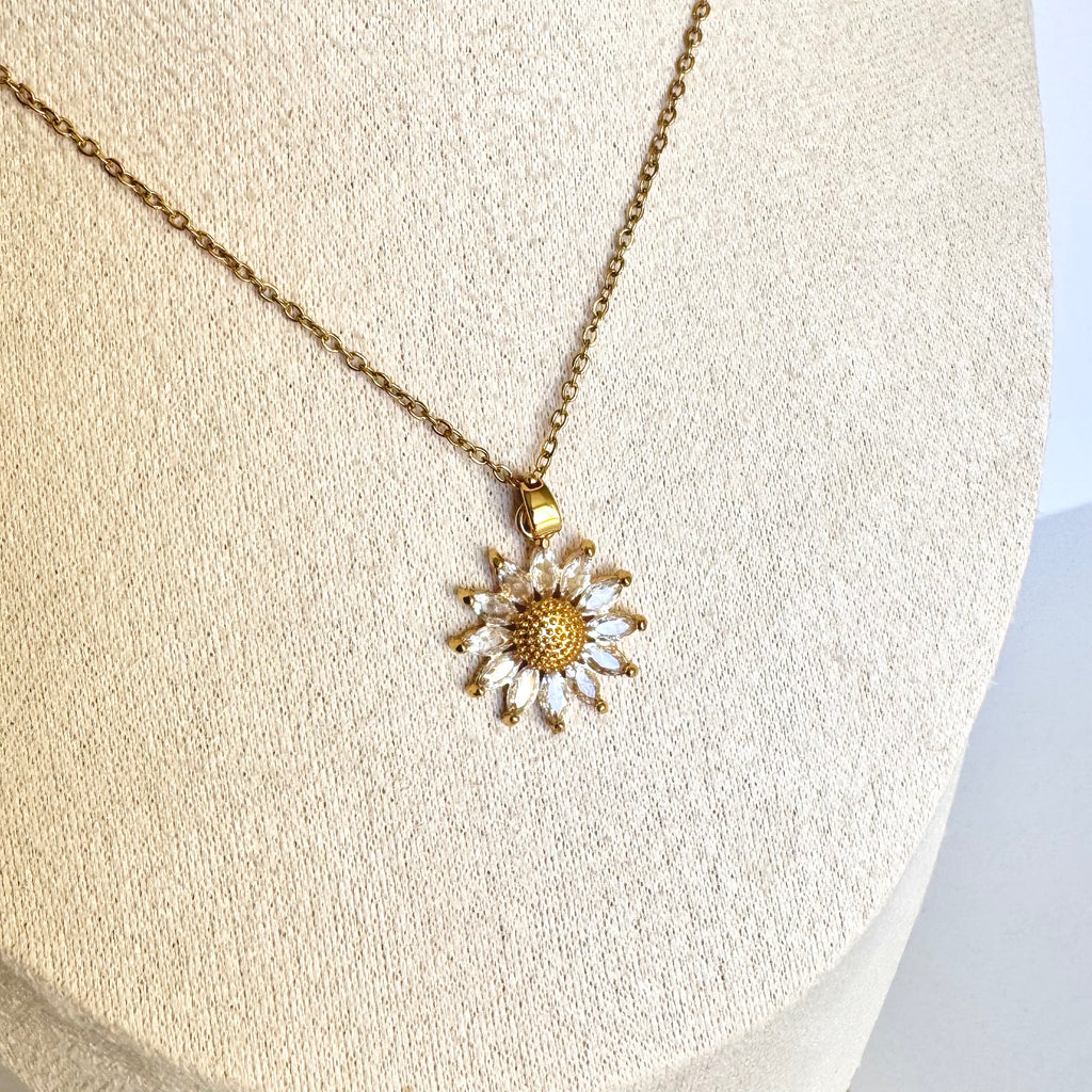 Jasmine – Sparkling Sunflower Gold Necklace 🌼✨